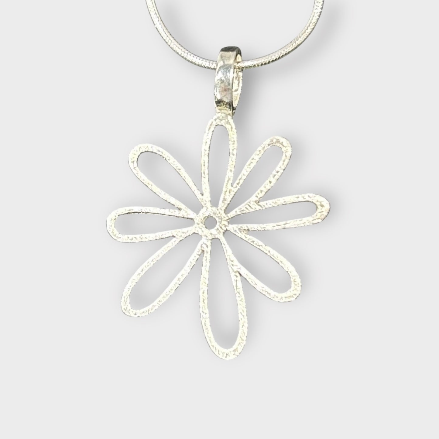 Pendant / Flower / 925 Sterling Silver