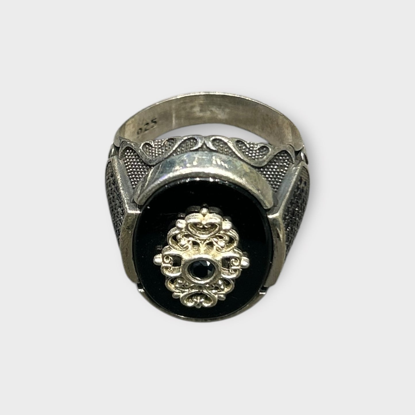 Ring / Onyx / 925er Sterlingsilber