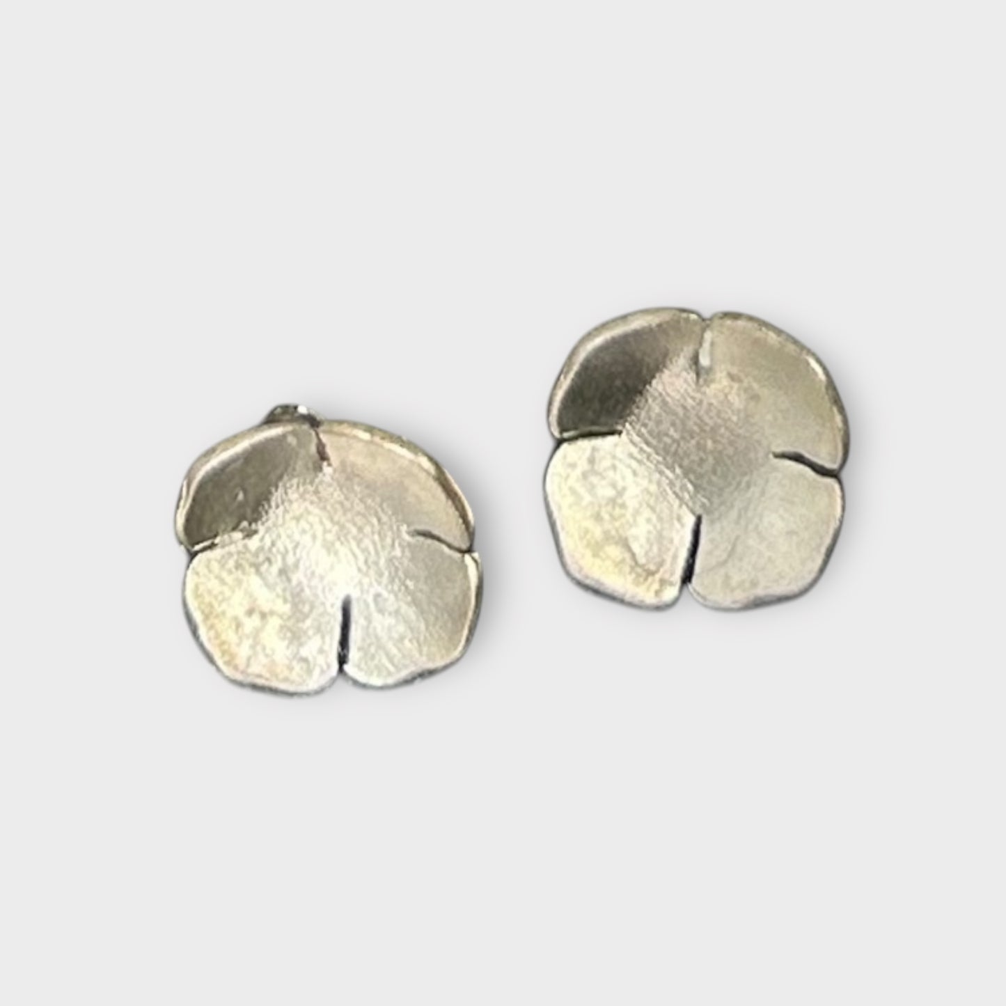 Earrings / Studs / Flower / 925 Sterling Silver