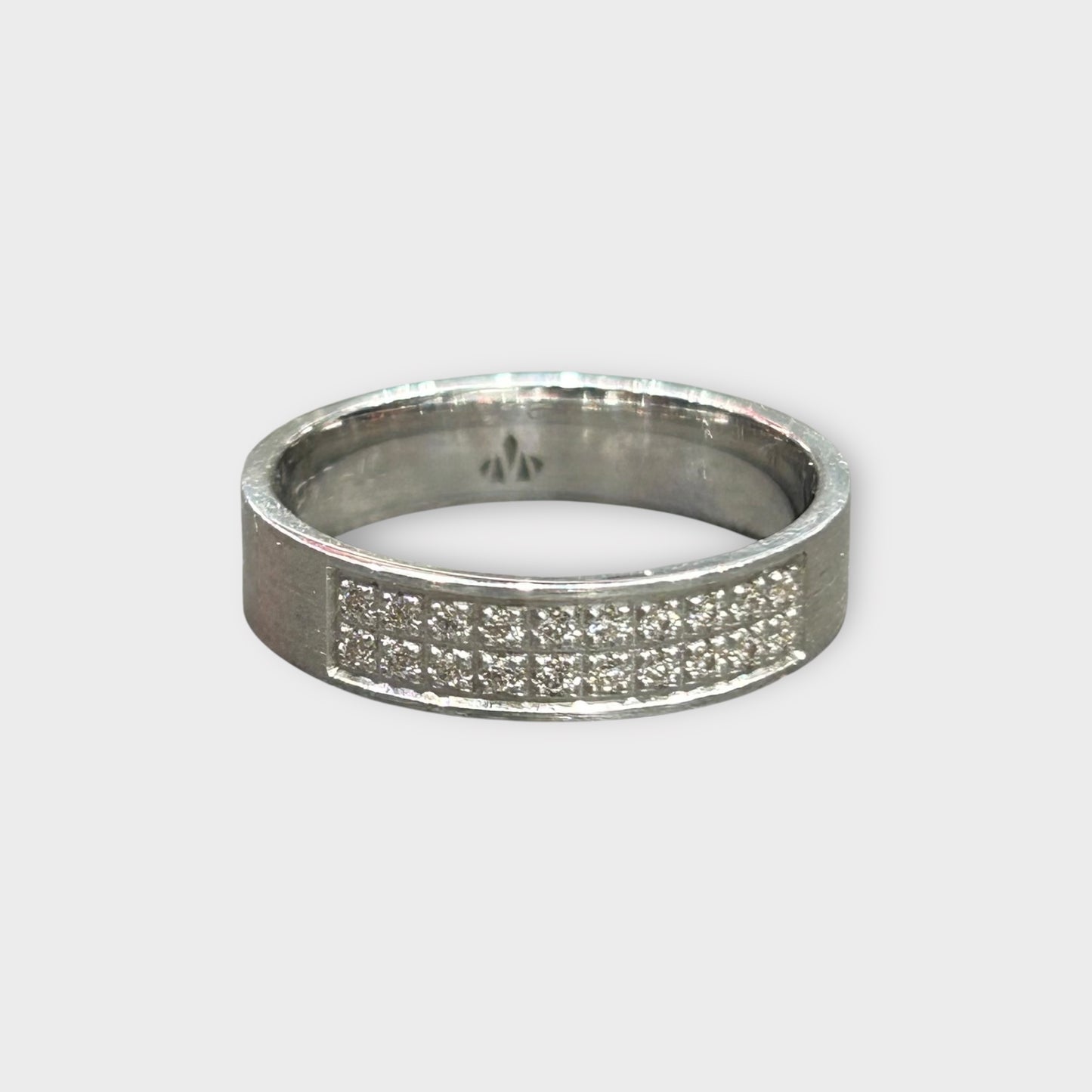 Ring / Zirconia / 925 Sterling Silver