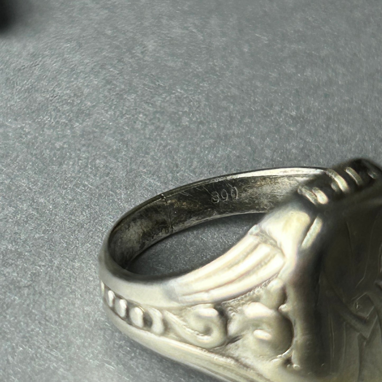 Siegelring aus 800 Silber Initialien K & M