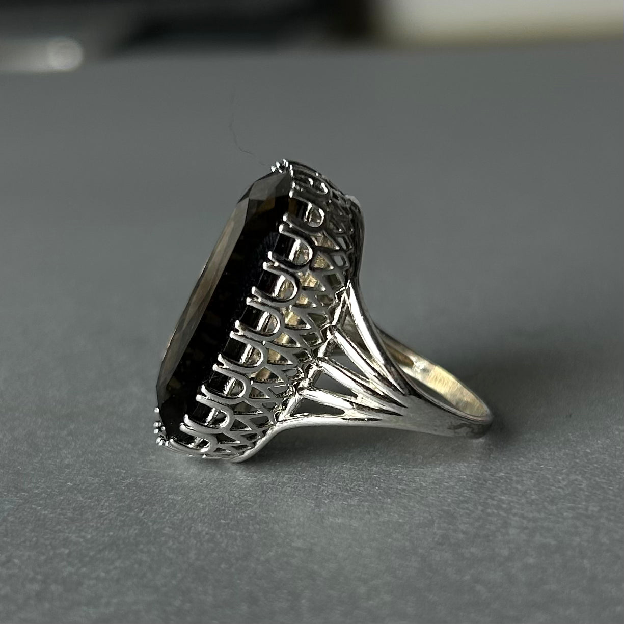 Ring aus 925 Silber mit Rauchquarz