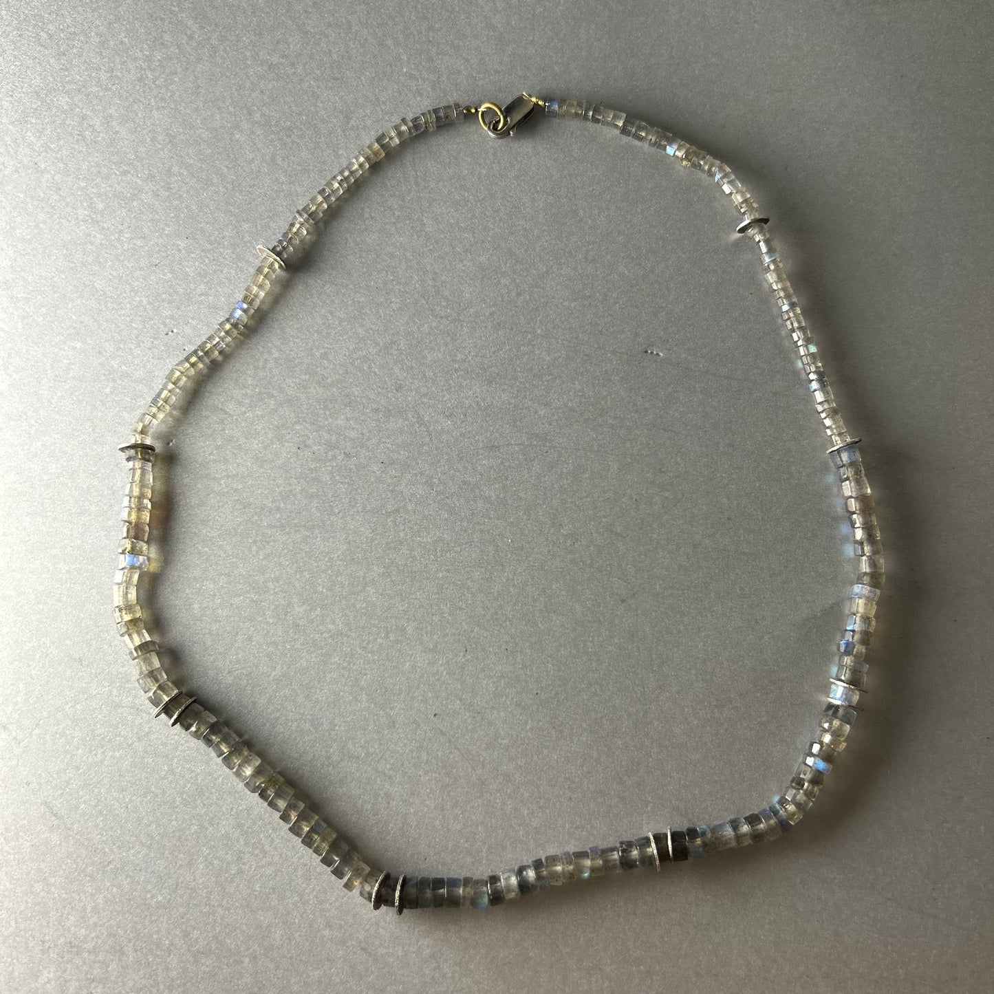 Mondsteinkette mit Labradorit aus 925 Silber
