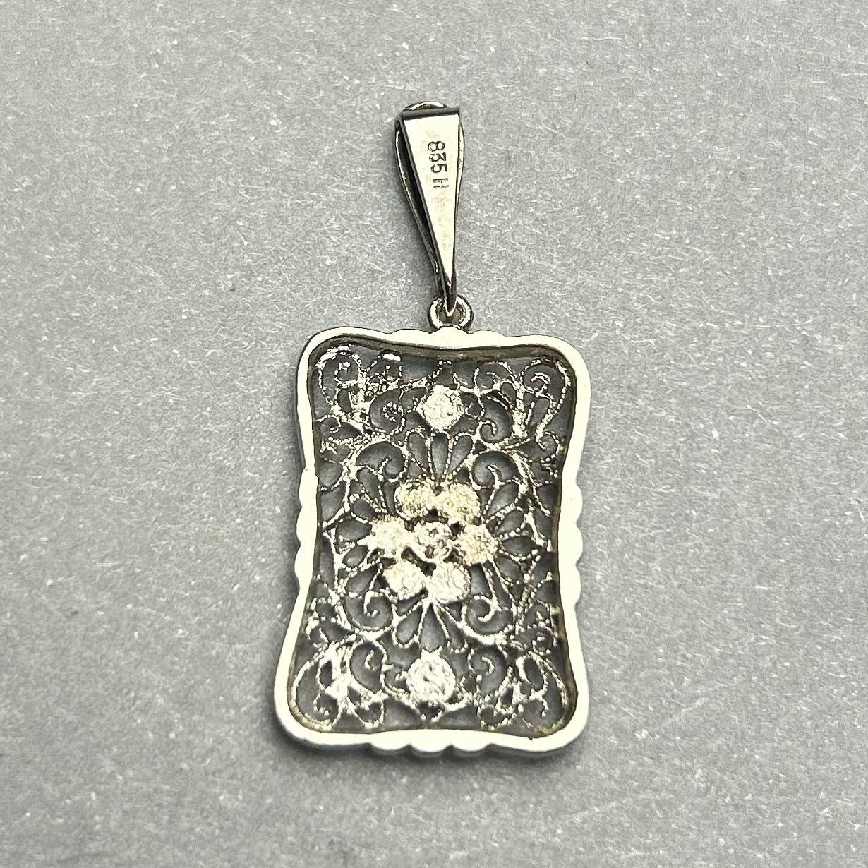 Filigran-Anhänger aus 835 Silber