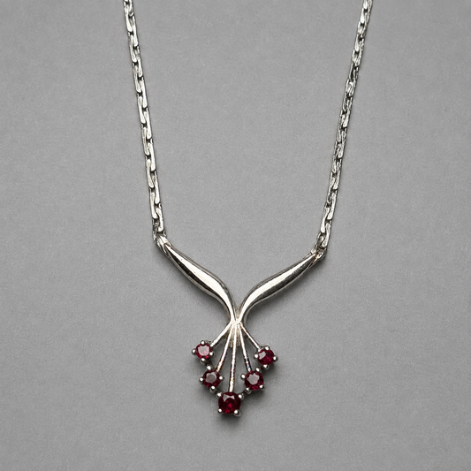 Kette mit Rubinen aus 925 Silber