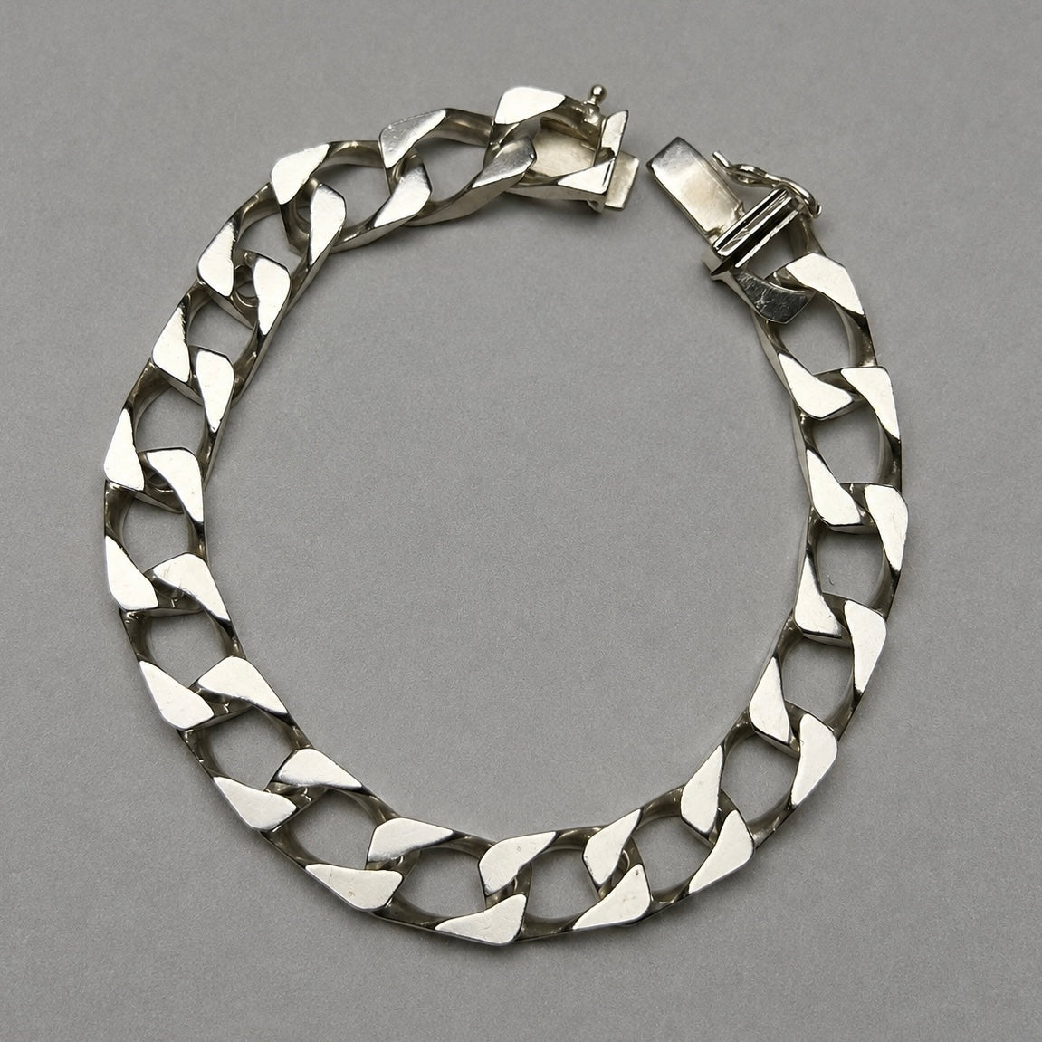 Panzerarmband aus 835 Silber
