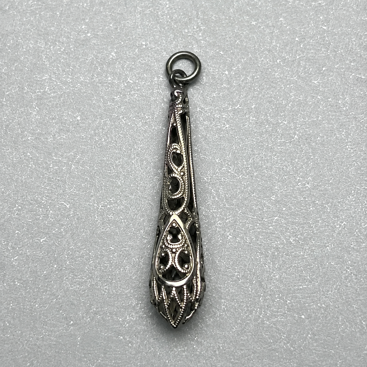 Filigran Anhänger aus 835 Silber