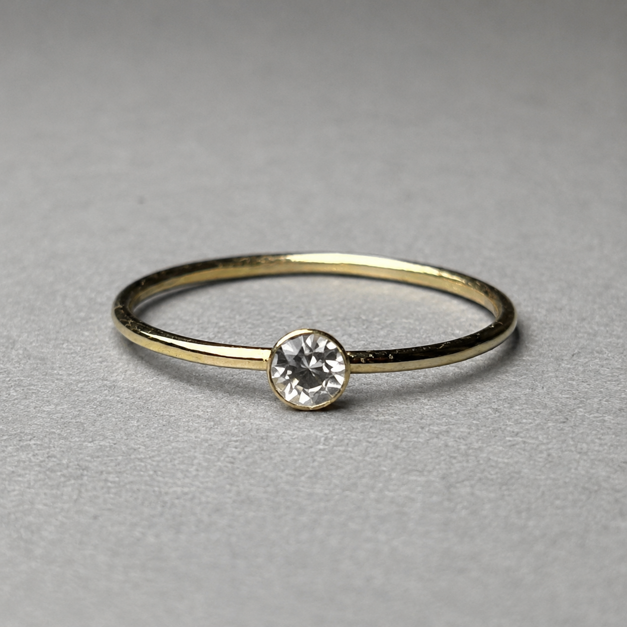 Vergoldeter 925 Silber Ring mit Zirkonia