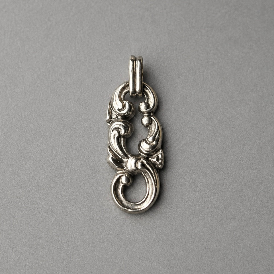 Anhänger aus 925 Silber – Ornamentdesign