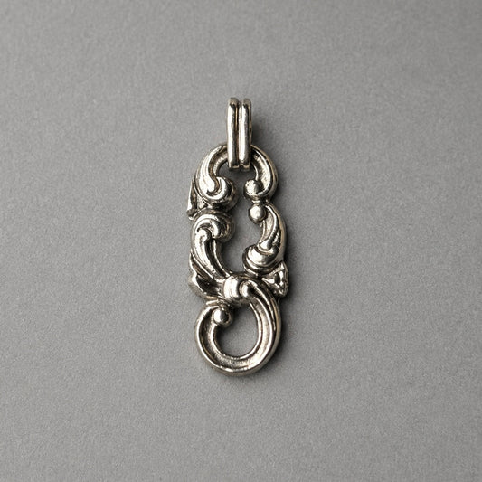 Anhänger aus 925 Silber – Ornamentdesign