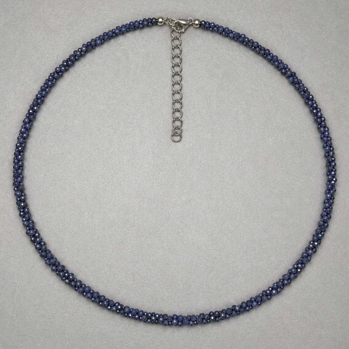 Edelsteinkette aus 925 Silber mit Saphiren