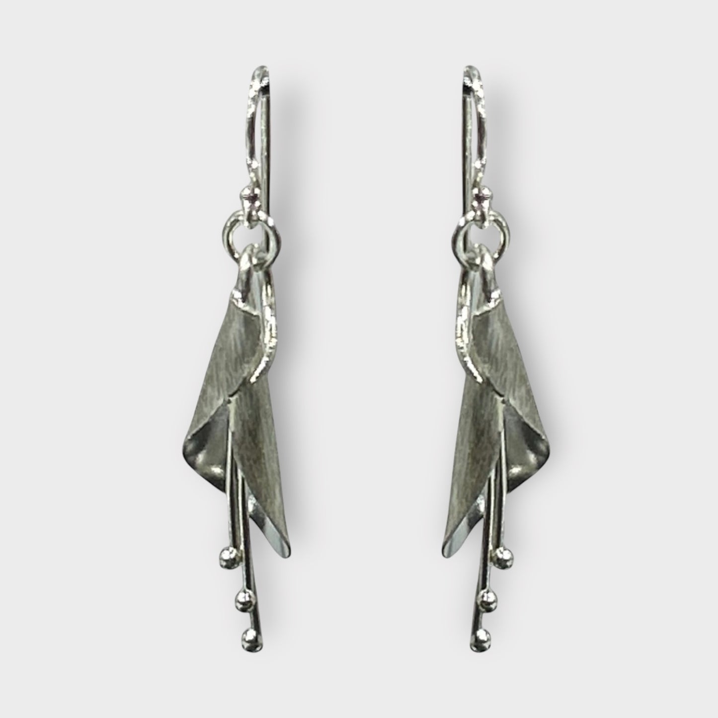 Earrings / Lily / 925 Sterling Silver