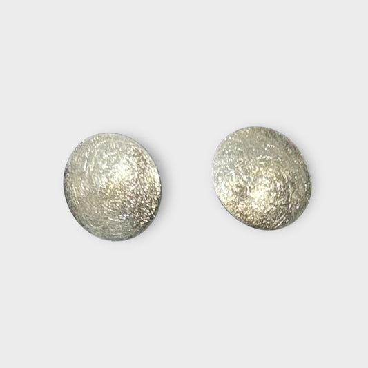 Earrings / Studs / Round / 925 Sterling Silver