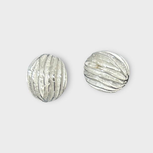 Earrings / Studs / Round / 925 Sterling Silver