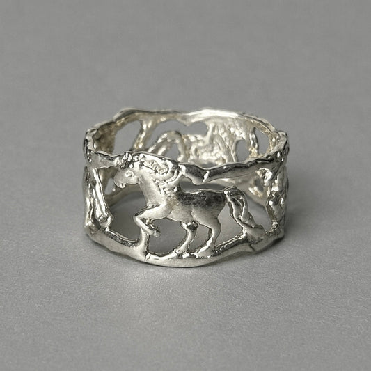 Ring mit Pferden aus 925 Sterling Silber
