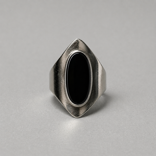 Ring aus 925 Silber mit Onyx