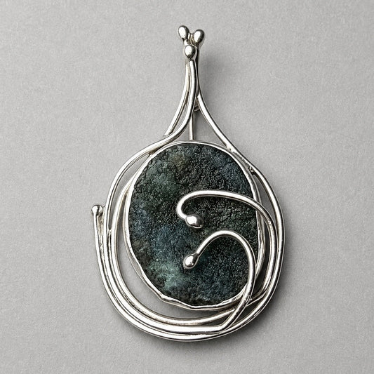 Anhänger und Brosche aus 925 Silber mit römischem Glas