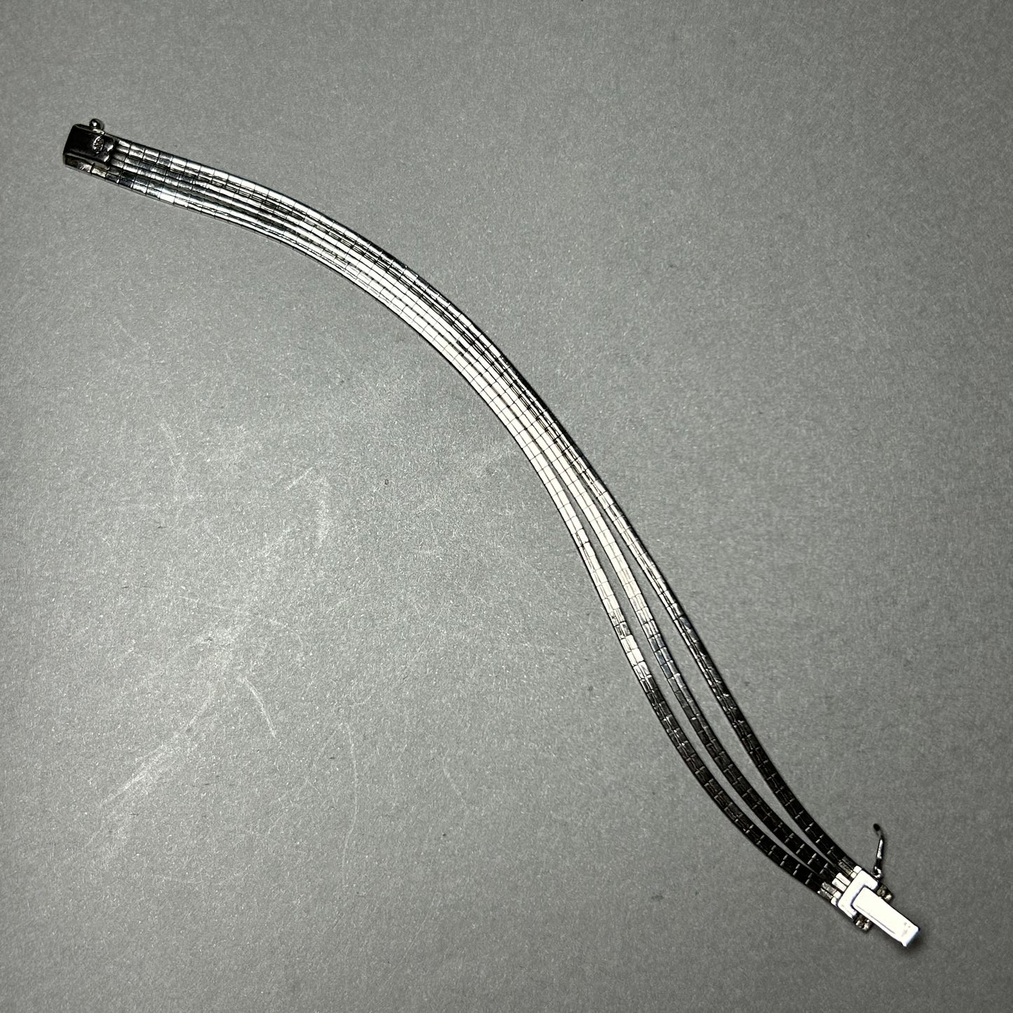 Silberarmband – Geometrisches Design aus 800 Silber