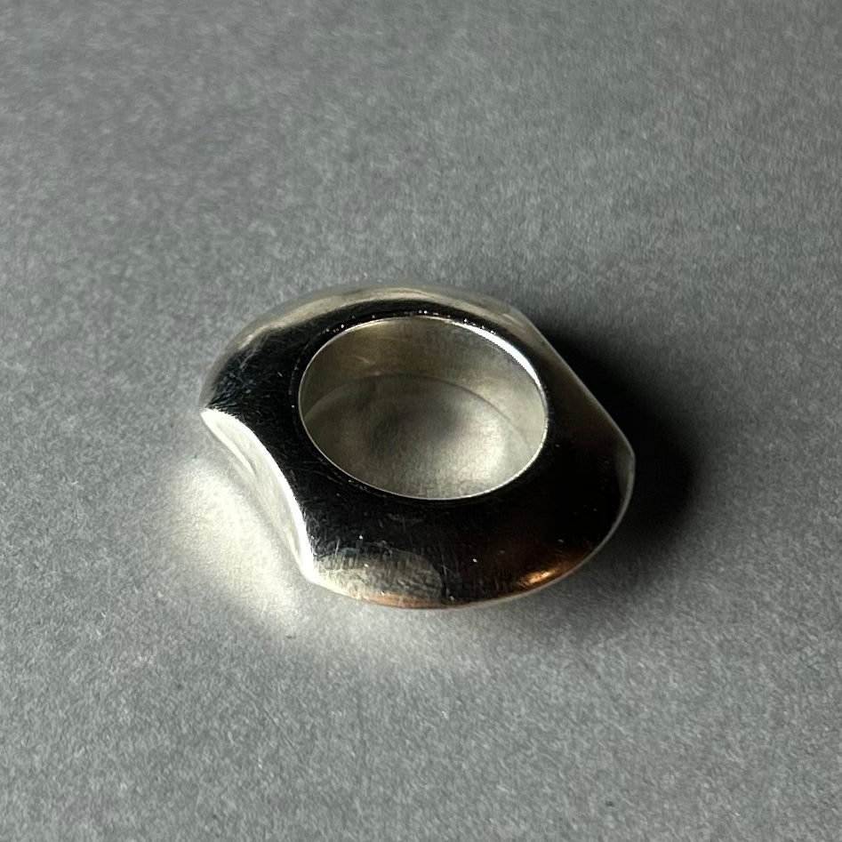Ring aus 925 Silber – Modernes Design
