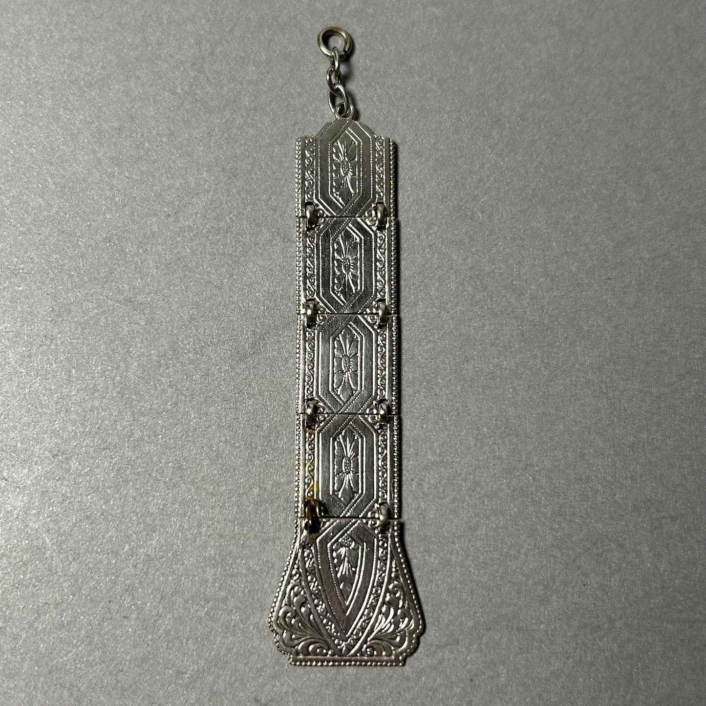 Anhänger im Art-Déco-Stil aus Silber 800