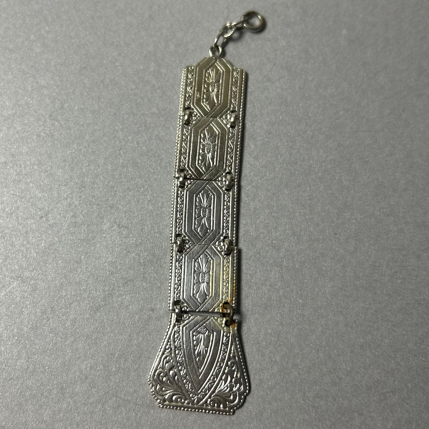 Anhänger im Art-Déco-Stil aus Silber 800