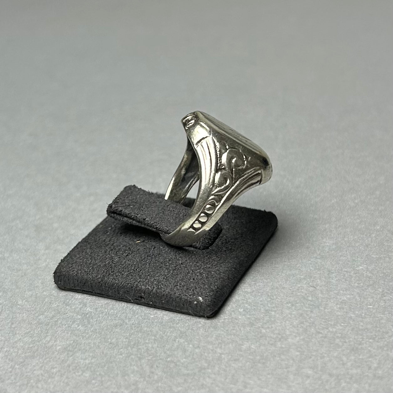 Siegelring aus 800 Silber Initialien K & M
