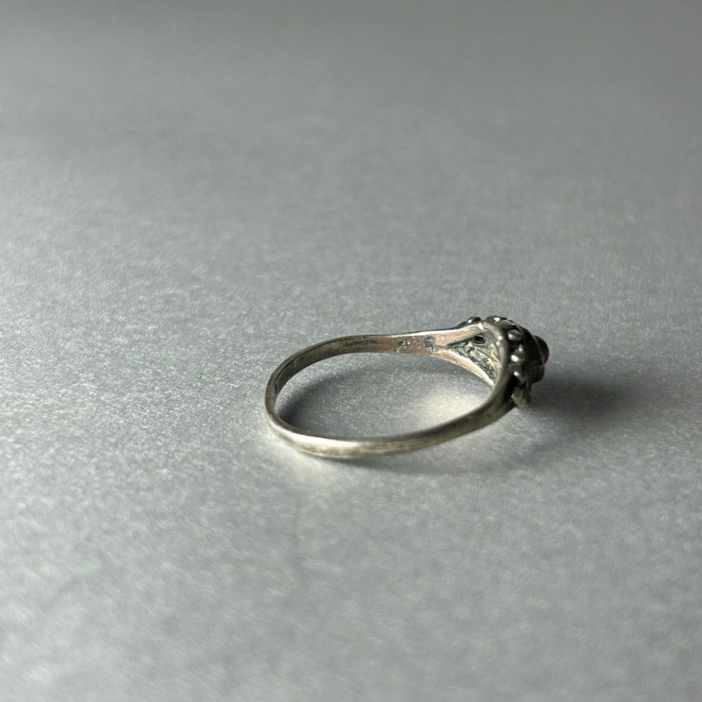 Ring aus 925 Silber mit Amethyst