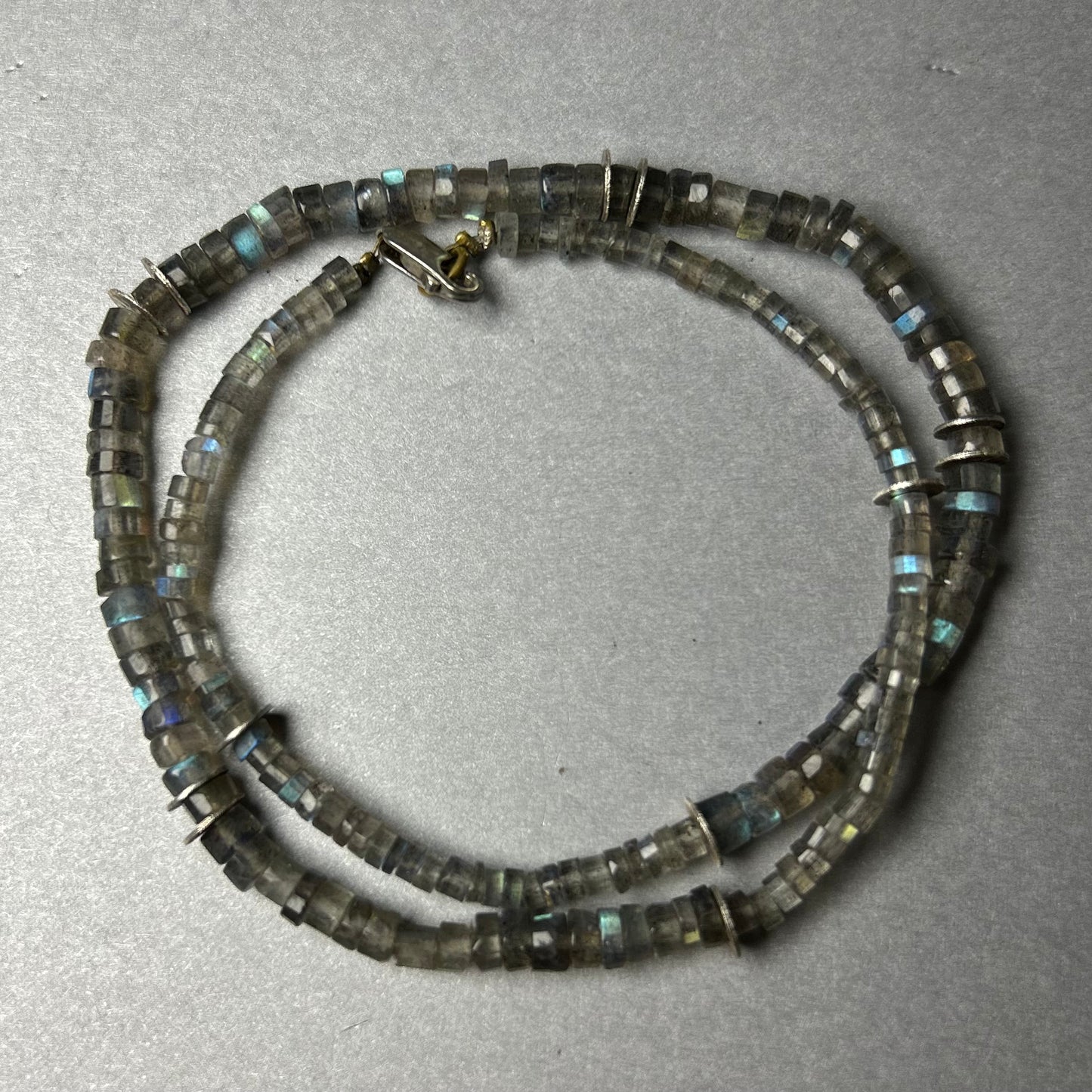 Mondsteinkette mit Labradorit aus 925 Silber