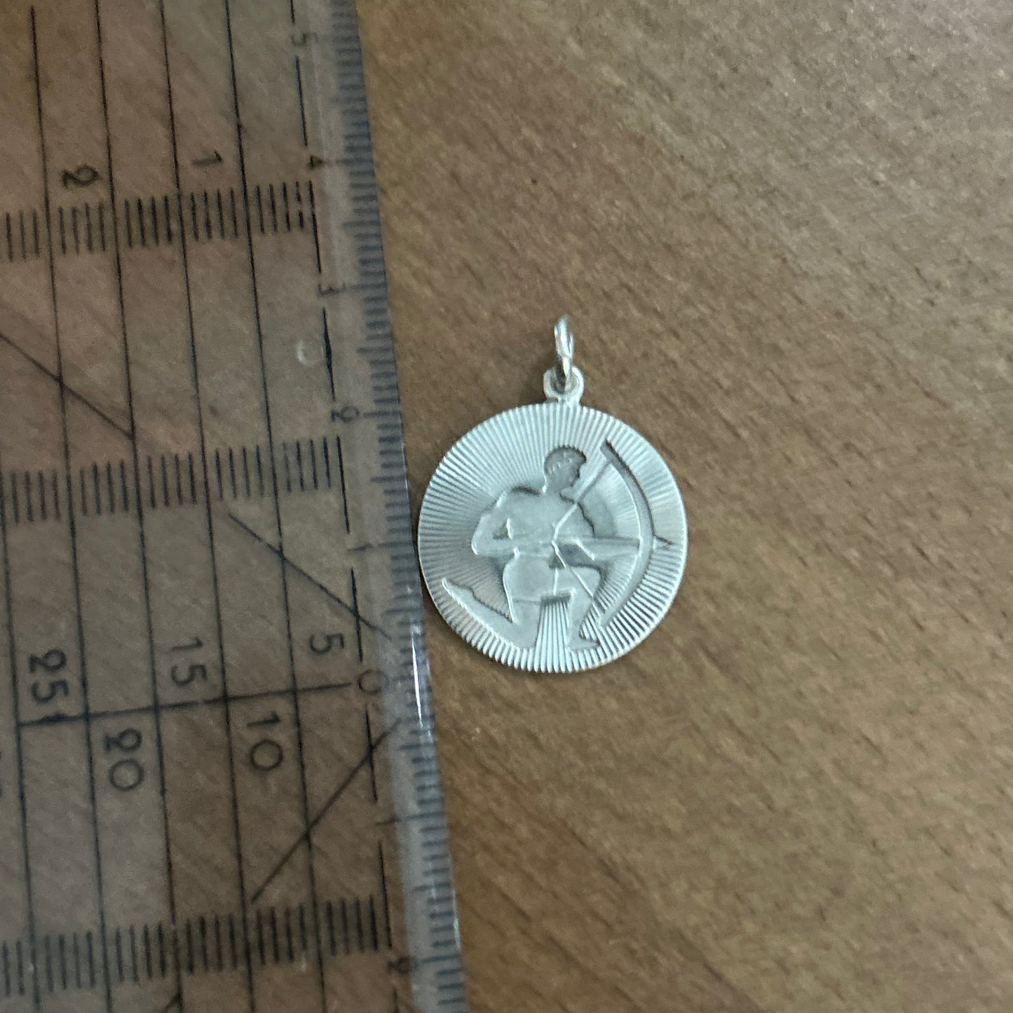 Sternzeichen-Anhänger „Schütze“ aus 835 Silber